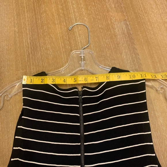 Alice + Olivia Striped Sleeveless Midi Dress - Picture 6 of 13